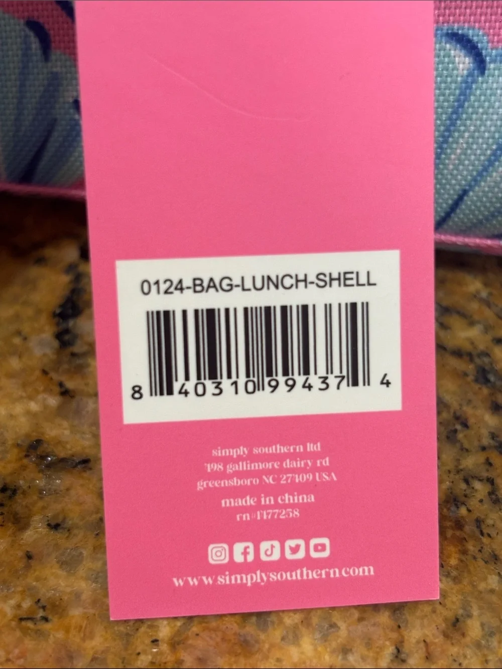 Simply Southern insulated lunch bag NWT Shell-Print Tote handle and strap